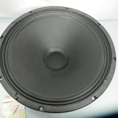 Eminence 15596 G2 15" 8 ohm woofer speaker Re-coned used image 3