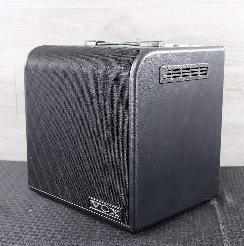 Vox AGA 70 Acoustic Amp Black | Reverb