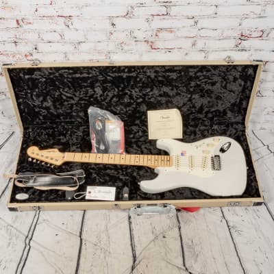 Fender Eric Johnson Stratocaster®, Maple Fingerboard, White Blonde image 10