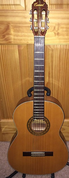 Conrad shop classical guitar