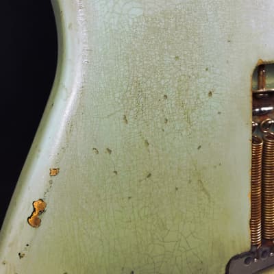 Custom/Hybrid Stratocaster, Heavy Relic, Surf Green over 3-Tone Sunburst image 10