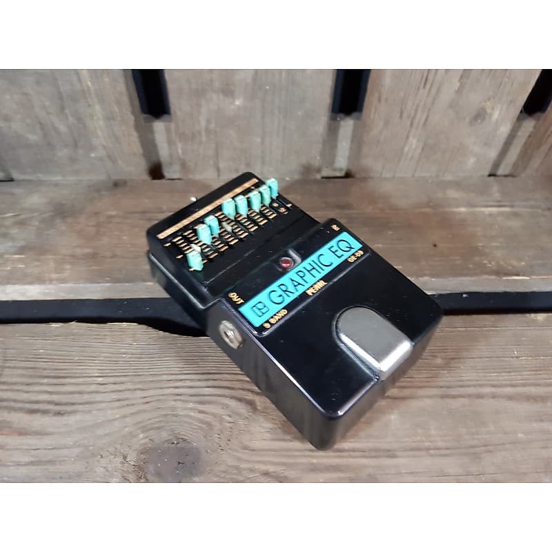 Pearl GE-09 Graphic EQ 9 Band Equalizer (vintage, Japan