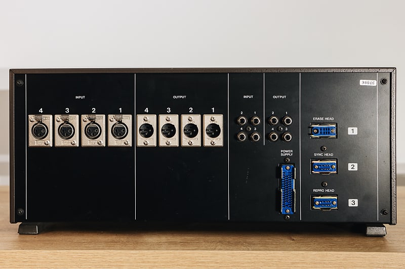 TASCAM ATR 60-4 HS 1/2 TASCAM ATR 60-4 HS 1/2