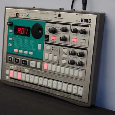 KORG Electribe ES-1 Rhythm Production Sampler & Sequencer W/ OG