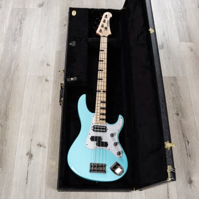 Yamaha Billy Sheehan Attitude Limited 3 Bass, Maple Fretboard, Sonic Blue image 11