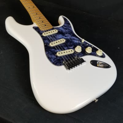 Fender Player Strat Partscaster, USA Hardware, Noiseless Pups, Custom Pickguard & Marilyn Monroe Neck Plate, Polar White image 6