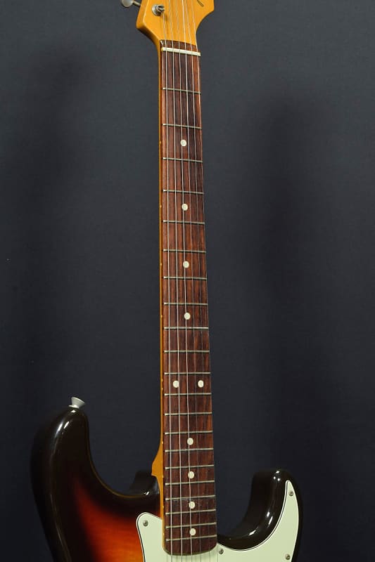 FENDER Japan Exclusive Series Classic 60s Stratocaster 3TS (S/N:MIJ  JD16003865) (12/04)