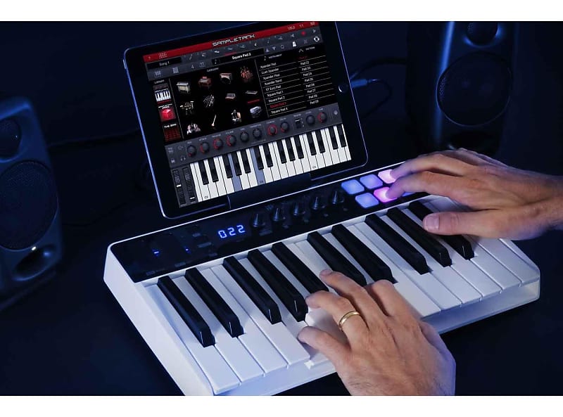 IK Multimedia iRig Keys I/O 25 | Reverb