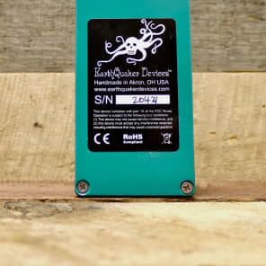EarthQuaker Devices Tentacle Analog Octave Up | Reverb
