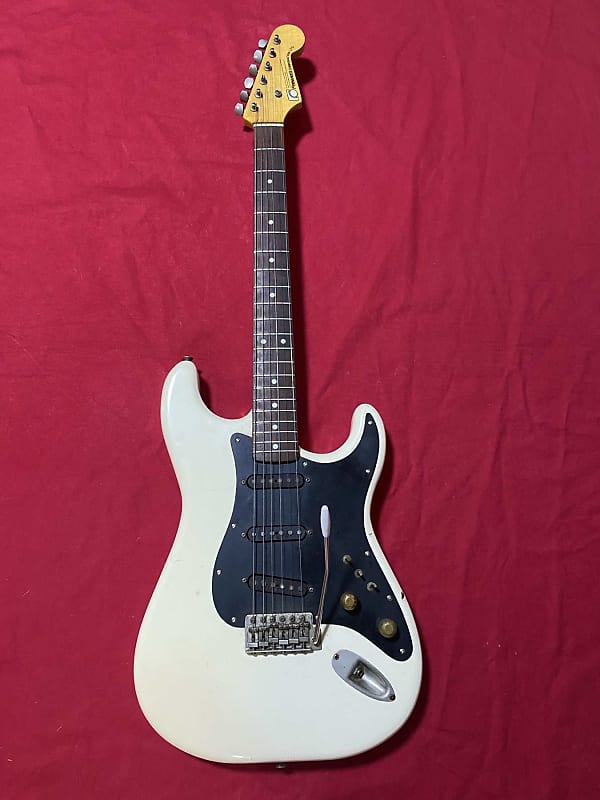 Fernandes FST-60J Jeff Beck Style Japan 1980's Electric Guitar | Reverb  Hungary