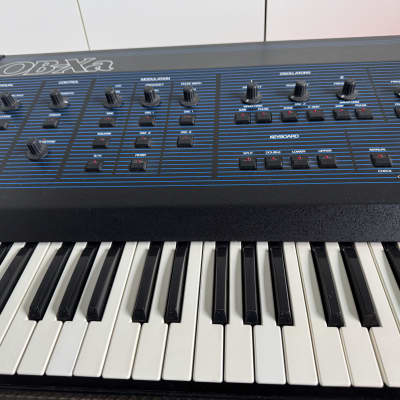 Oberheim OB-Xa 8voice - EXCELLENT example: Recap, trimpots, key bushings,midi