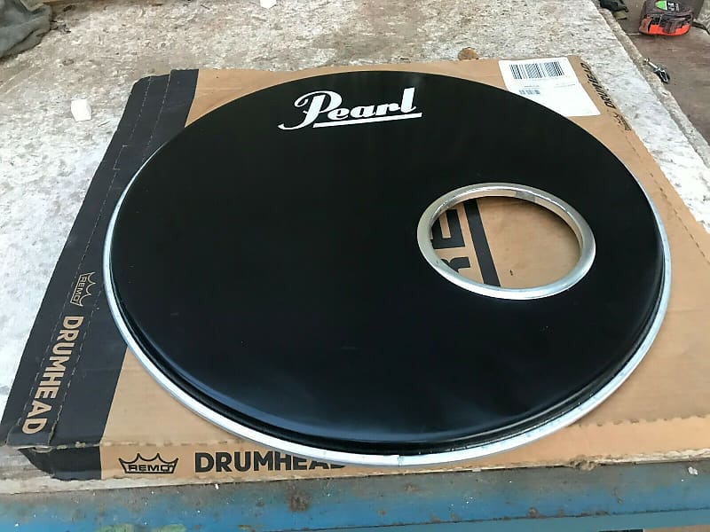 Pearl Sessions 22" bass Drum Front logo head image 1