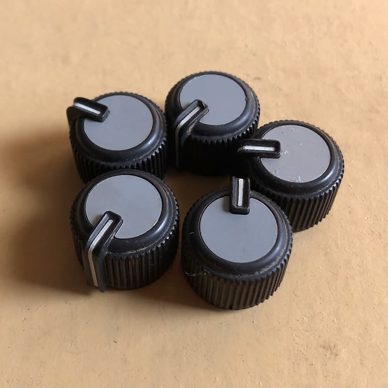 (5) 1970s80s Peavey Rogan Amp Knobs Grey Reverb