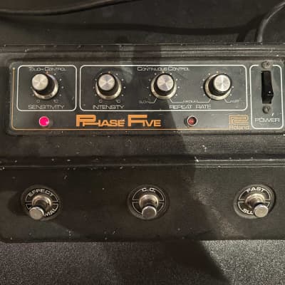 Roland AP-5 Phase Five | Reverb