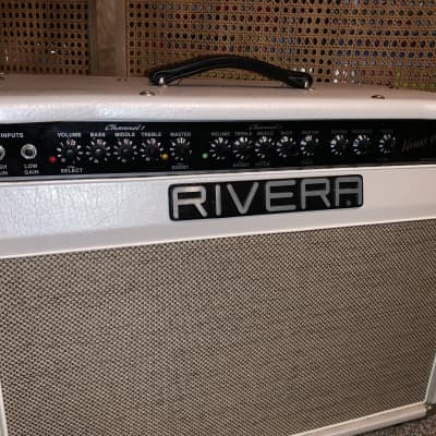 Rivera Venus 6 1x12" 35-watt Tube Combo Amp Approx 2010 Pearl White with vintage gold grille image 3