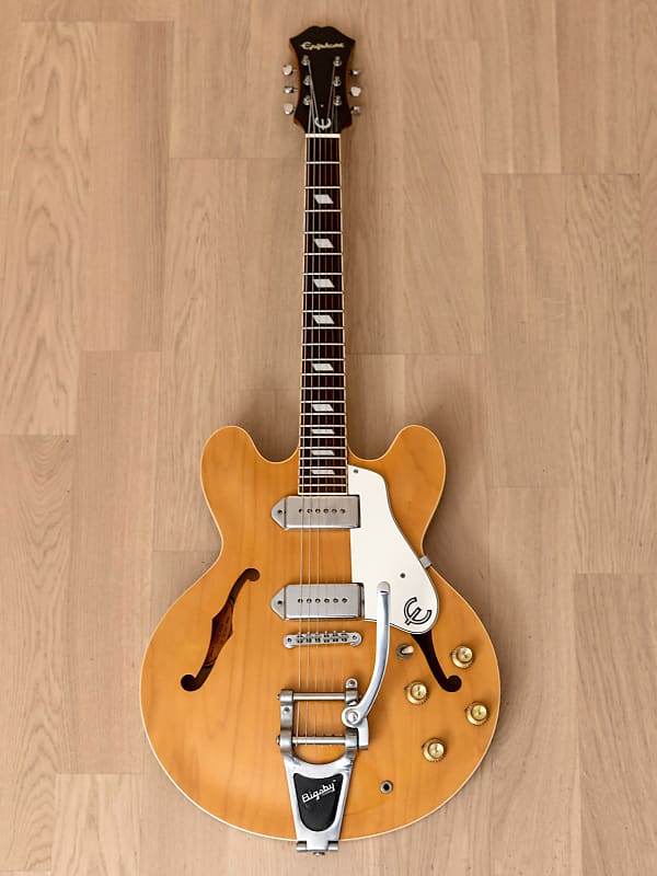 1999 Epiphone Casino Hollowbody Guitar Natural w/ 1 11/16