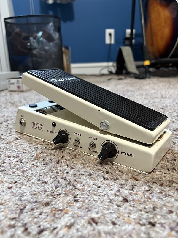 Fulltone Mini Deja Vibe MDV-2　本当に素晴らしい音 Fulltone Mini Deja Vibe MDV-2 本当に素晴らしい音 Fulltone Mini