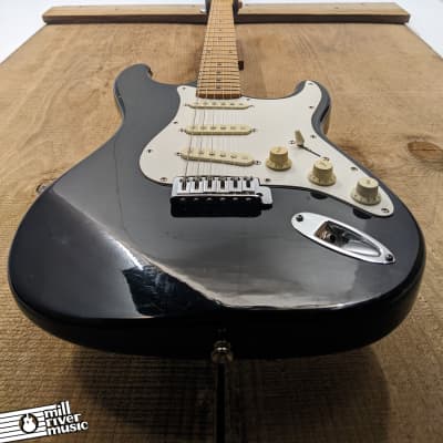 Samick DS-100BK Stratocaster-Style Electric Guitar Black 1990s image 9