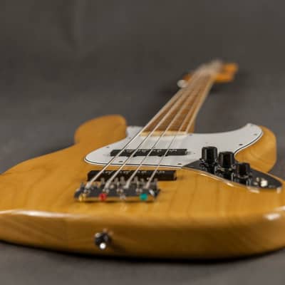 Fender Jazz Bass 75 RI 1995 - Natural image 10