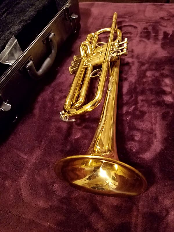 YAMAHA Trumpet YTR-636