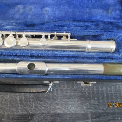 Gemeinhardt 2SP Straght-Headjoint Flute with Offset G. Made in USA image 3