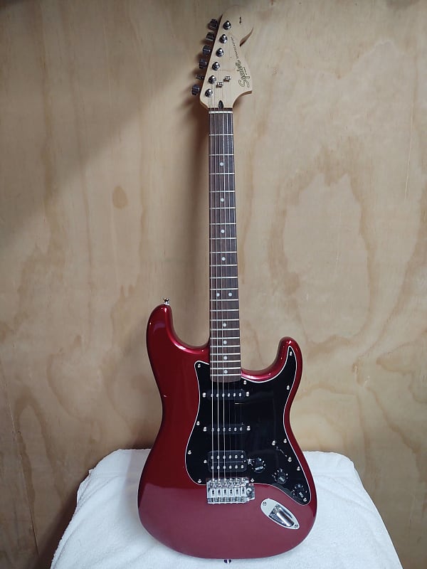 Fender Squier Stratocaster Red with SoftShell Case Reverb