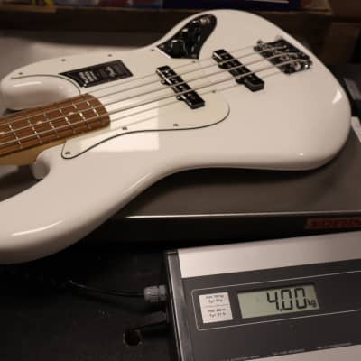 Fender Player Jazz Bass Pau Ferro Fingerboard Polar White image 7