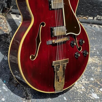 Gibson L-5CES 1977 a fabulous user friendly Wine Red Electric L-5CES ready for the next gig ! image 3