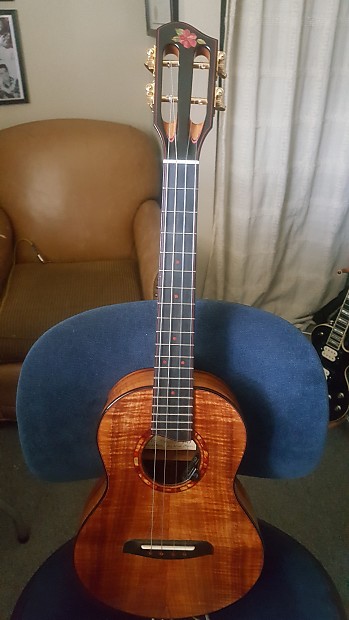 Moore bettah ukulele for sale on sale