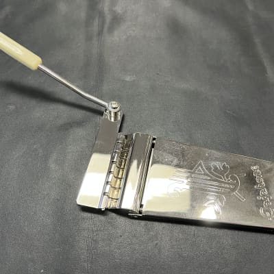 Engraved  Long Maestro Vibrola Lyre Tailpiece  Nickel "Epiphone" w/ screws image 4