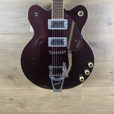 Gretsch G2604T Limited Edition Streamliner Rally II Center