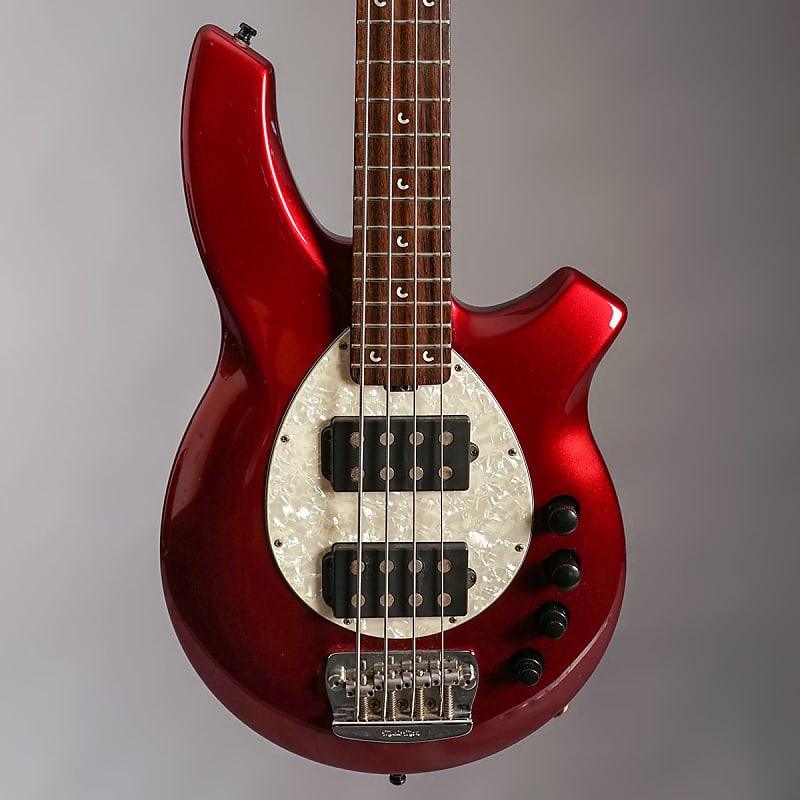 Ernie Ball Music Man Bongo 4 HH 2004 - Metallic Red