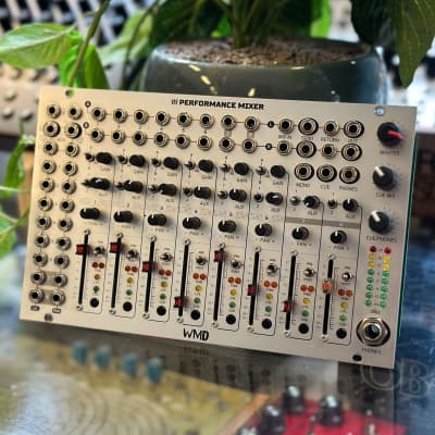 WMD Performance Mixer 遂に黒で出荷開始！ - ギター