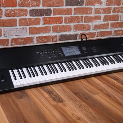 Korg Nautilus 88 88-key Synthesizer Workstation