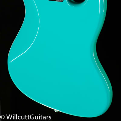 Fender American Vintage II 1966 Jazz Bass Rosewood Fingerboard Sea Foam Green (722) image 2
