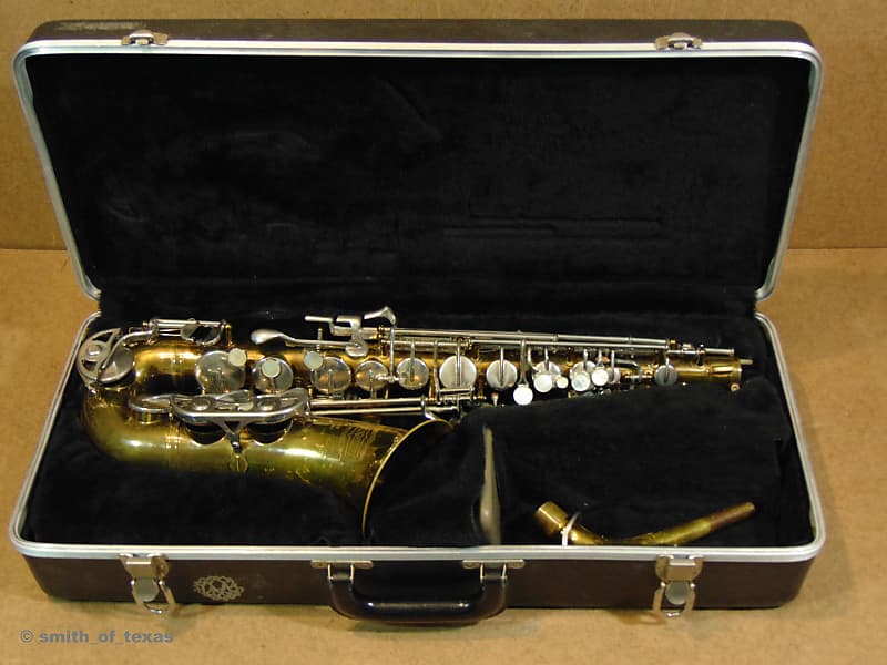 Selmer Bundy II Alto Saxophone with Neck and Case | Reverb