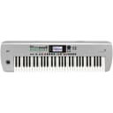 Korg i3 61-Key Portable Battery Powered Music Workstation Keyboard Synth, Silver