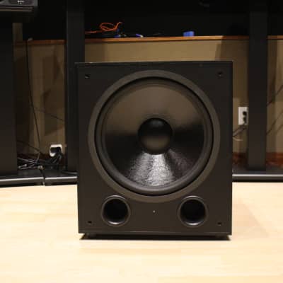 Tannoy Ellipse 8 // 3-Way Active Studio Monitor // 3.2 Tannoy Ellipse 8 // 3-Way Active Studio Monitor // 3.2