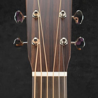 Martin 0-18 Natural image 3