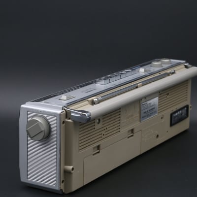 1985 Panasonic RX-FM25 Boombox, upgraded with Bluetooth, Rechargeable Battery and an LED Music Visualizer image 5