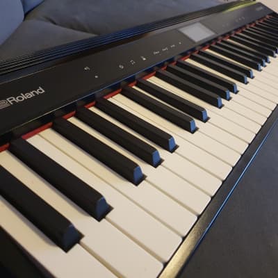 Roland GO-61P GO:PIANO 61-Key Digital Piano image 1