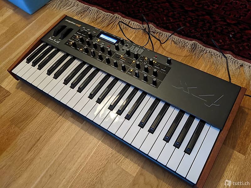 Dave Smith Instruments Mopho x4 Polyphonic Synthesizer image 1