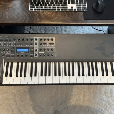 Access Virus TI2 61-Key Digital Synthesizer 2009 - 2023 - Black