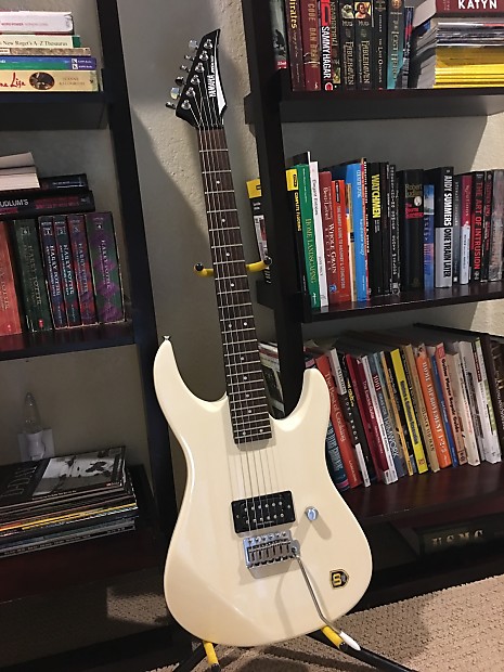 Yamaha rgx shop 110 electric guitar