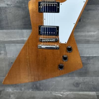 Orville by Gibson Explorer 1988 - White | Reverb