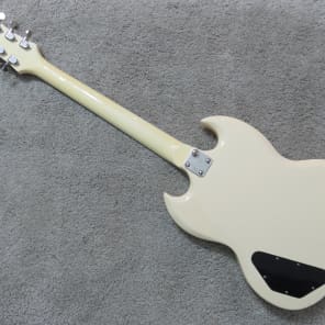 ギター Epiphone by Gibson G-310 Vintage White Epiphone G-310 SG and All Access Amp Pack Vintage White