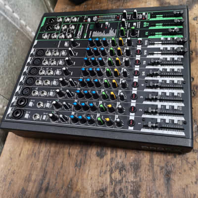 Mackie ProFX12v3 12-Channel Effects Mixer 2020 - Present - Dark Gray image 3