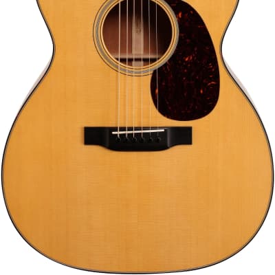 Martin 000-18 Acoustic Guitar Natural with Case image 4