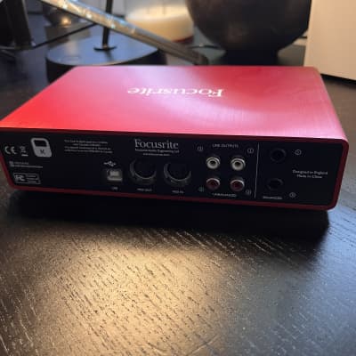 Focusrite Scarlett 2i4 2nd Gen USB Audio Interface | Reverb