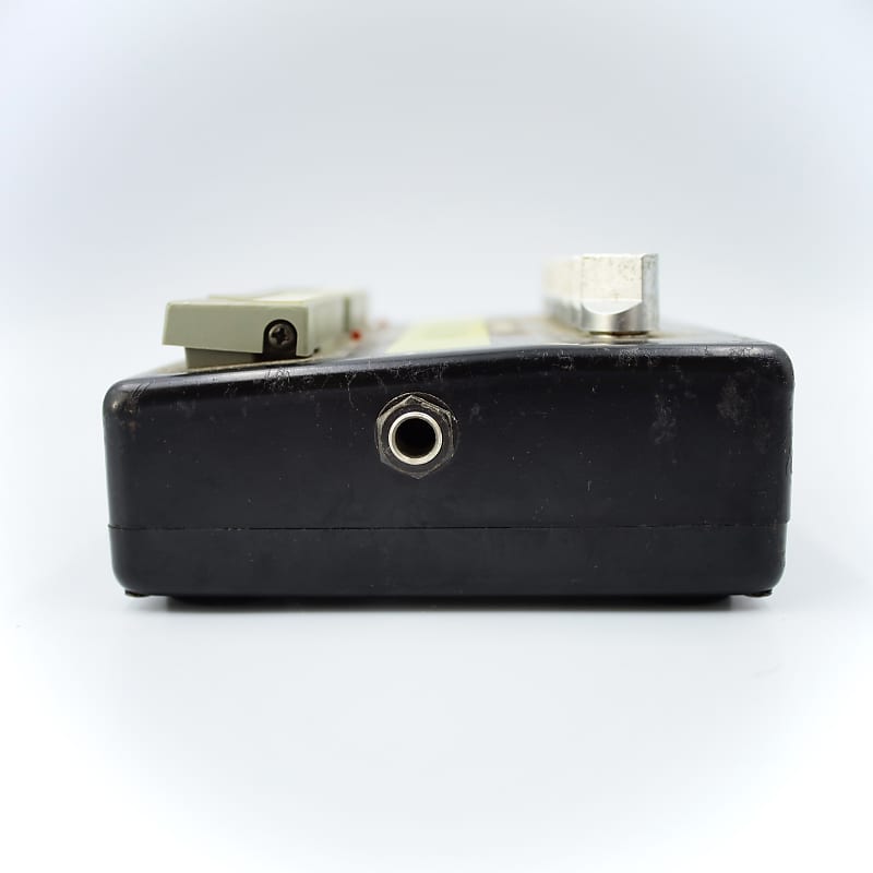 Guyatone DOUBLE CHORUS CC-1 Guitar Effects Pedal Used From
